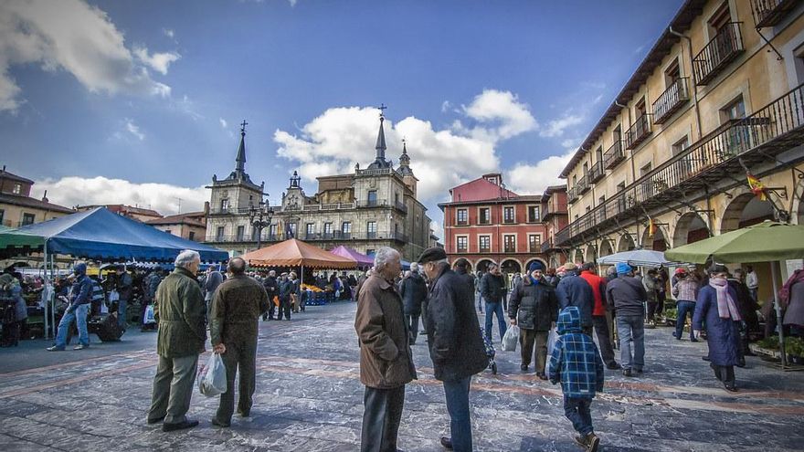 Why does Castilla y León have the name of an animal from the savannah?