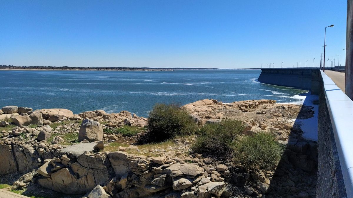 Embalse de la Almendra, entre las provincias de Zamora y Salamanca