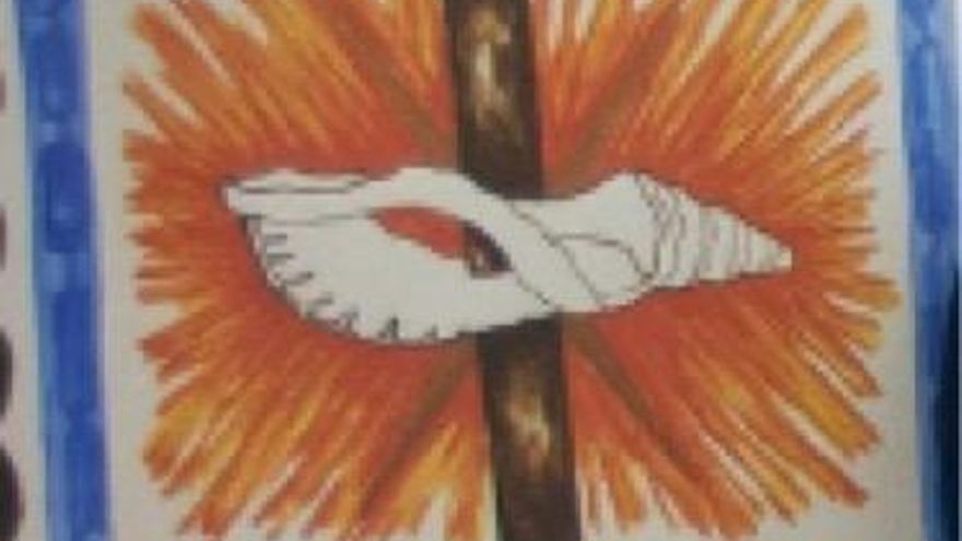 El cartel anunciador de las fiestas de agosto, cuyo autor es Pepe Dámaso, recoge el “bastón y la caracola, apoyo y sonido marino, sincretismo espiritual del deseo damasiano para reencontrarse con la Virgen María, madre de todos los desamparados”