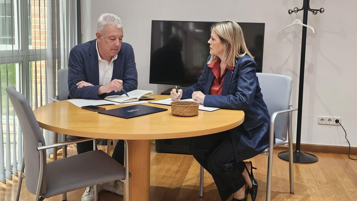 Los sindicatos educativos critican la carta de Ortí por la huelga a las familias, que piden vaciar los centros