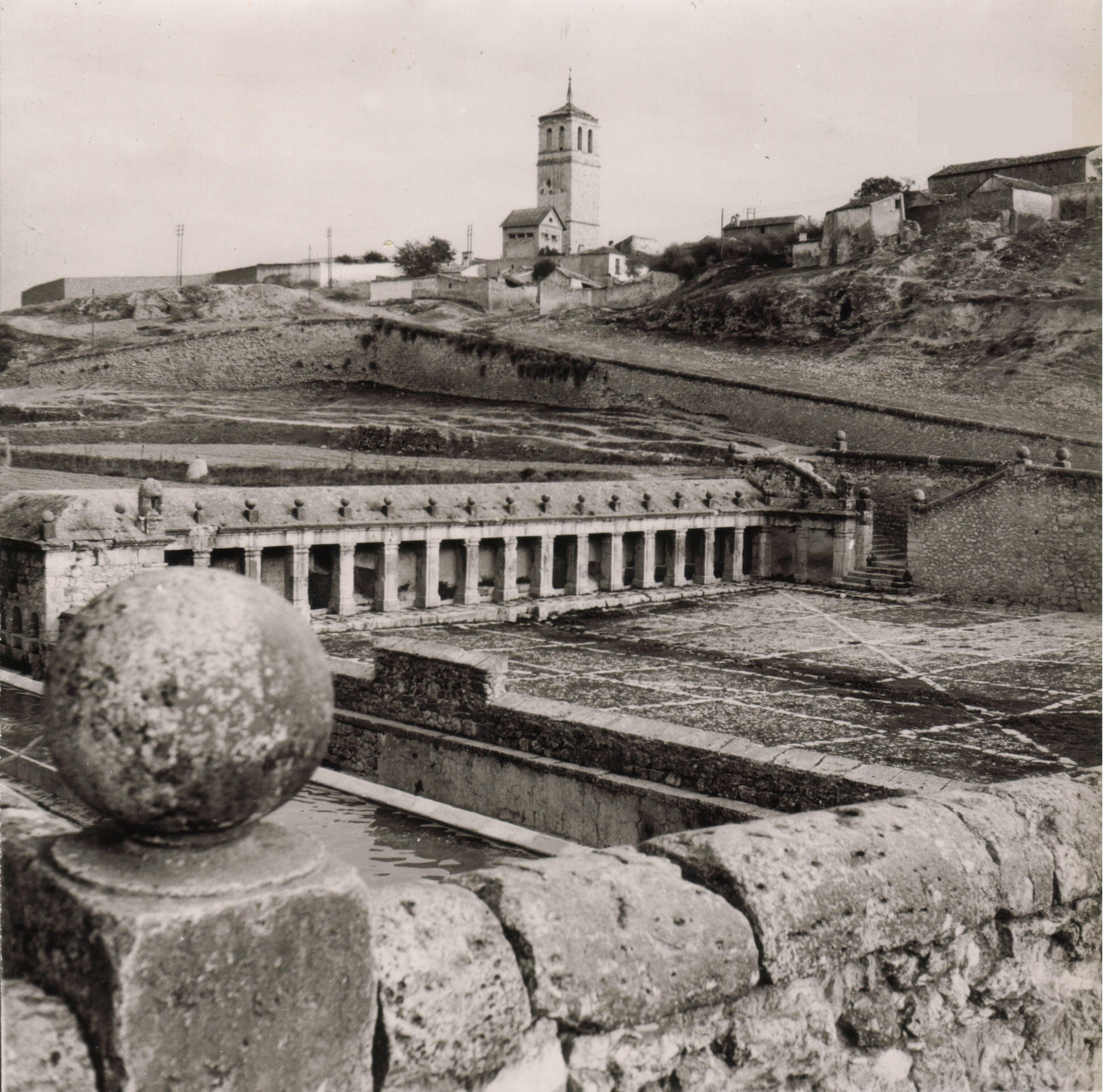 Ocaña (Toledo). Años 30. Fondo Los Legados de la Tierra. Archivo de la Imagen de Castilla-La Mancha.