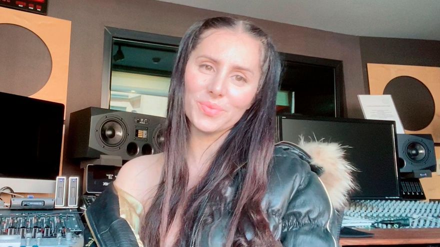 Mala Rodríguez: "Primero quieres odiar a Merlí y luego entiendes lo amable que es"