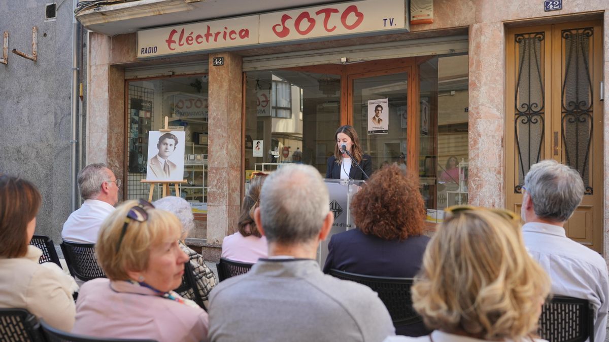 L’Ajuntament d’Inca ret homenatge a Gabriel Buades i Pons amb la col·locació d’una Pedra de la Memòria