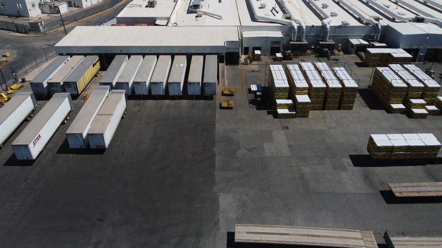 Crisis migratoria en la frontera norte de México detiene las primeras plantas industriales