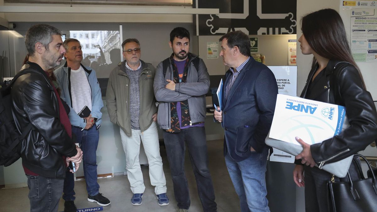 La consejera de Educación ha iniciado este lunes una ronda de negociaciones con los representantes sindicales de la Enseñanza en Asturias.