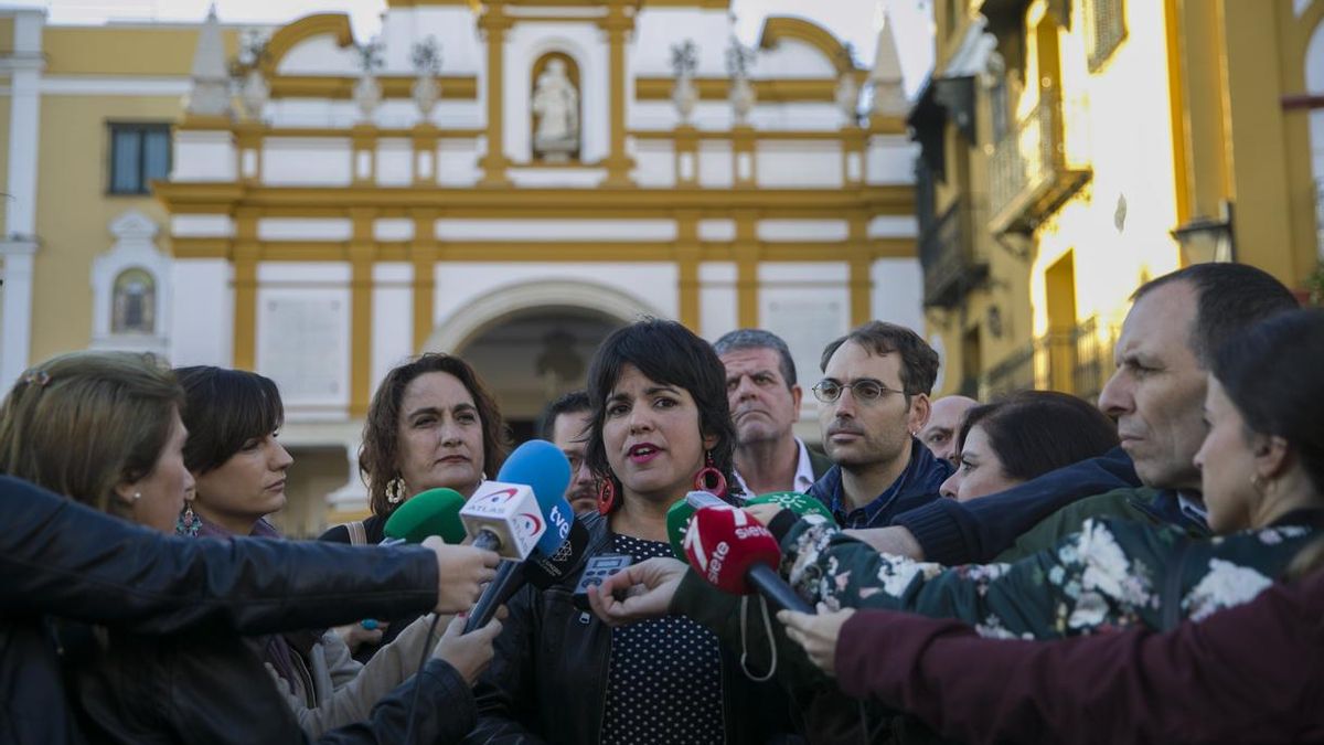 Teresa Rodríguez: "Sacar al fascismo de las sepulturas sí, pero de las instituciones también es fundamental"