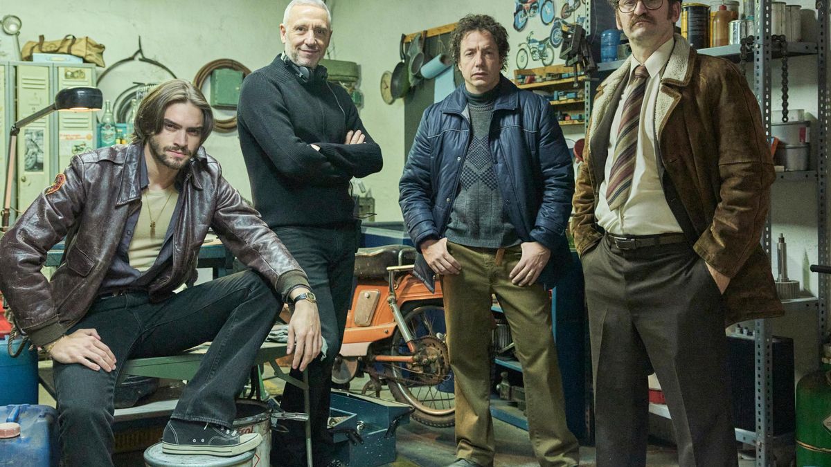 Un descanso del rodaje de la serie sobre el secuestro de 'Quini'