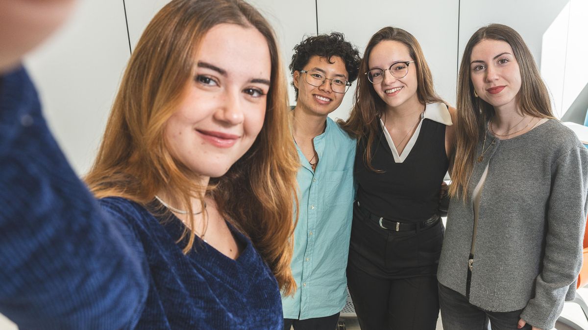 Donde empieza el futuro: Loyola, una universidad que prepara para acceder al mercado laboral