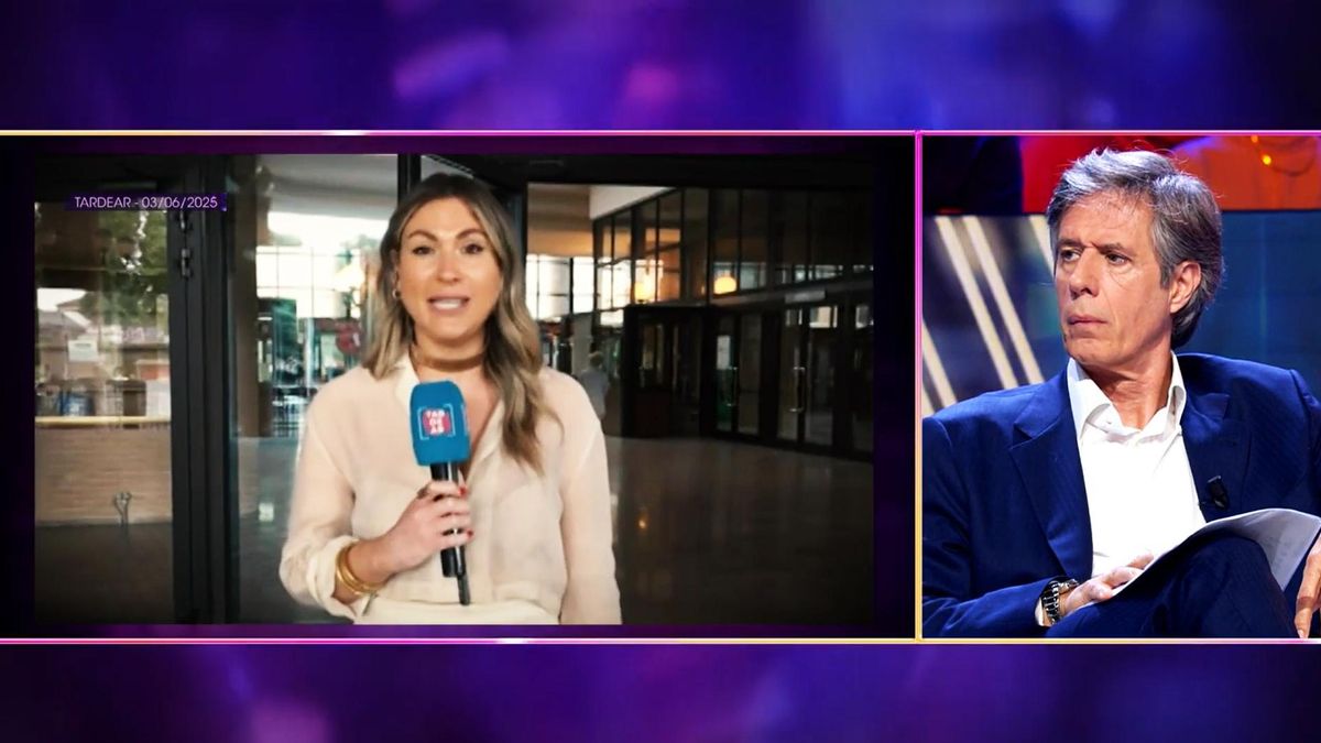 Carlo Costanzia padre escucha las acusaciones que Andrea Herrero vertió sobre él en 'Tardear'