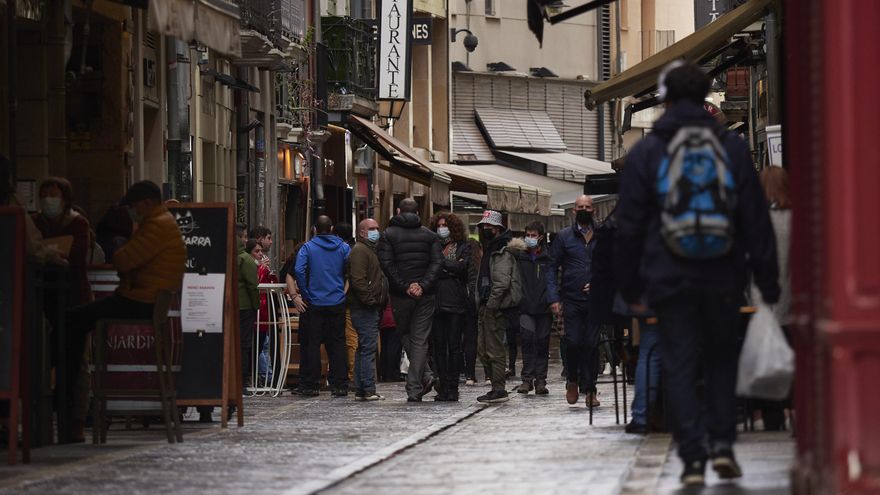 La incidencia de COVID-19 aumenta un 25% en una semana en Navarra