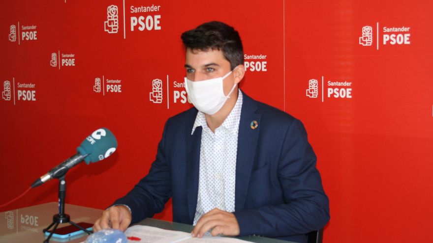 Daniel Fernández, portavoz socialista en Santander.