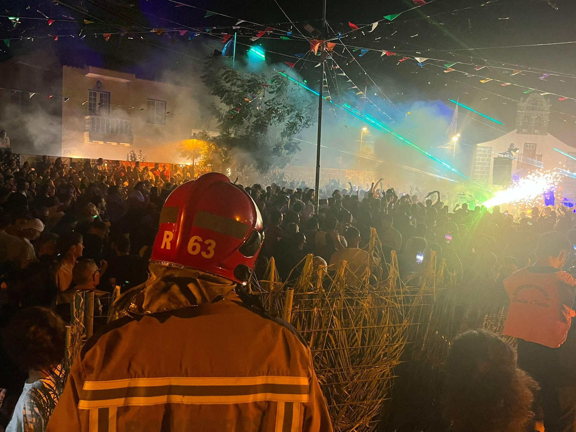 Baile del Borrachito Fogatero este domingo. Foto: BOMBEROS LA PALMA