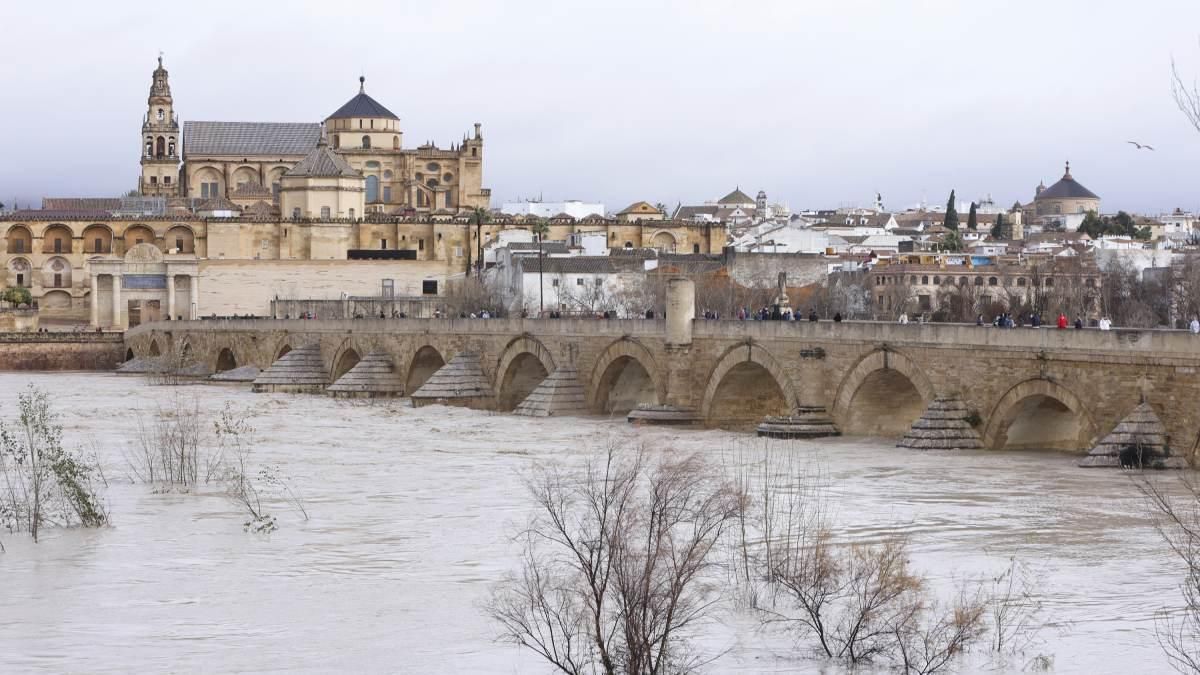 El río Guadalquivir a su paso por Córdoba