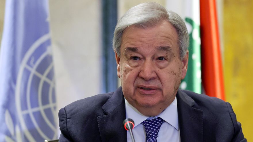 El secretario general de las Naciones Unidas, Antonio Guterres, durante una rueda de prensa en Beirut, Líbano, el 14 de marzo de 2026. EFE/EPA/WAEL HAMZEH