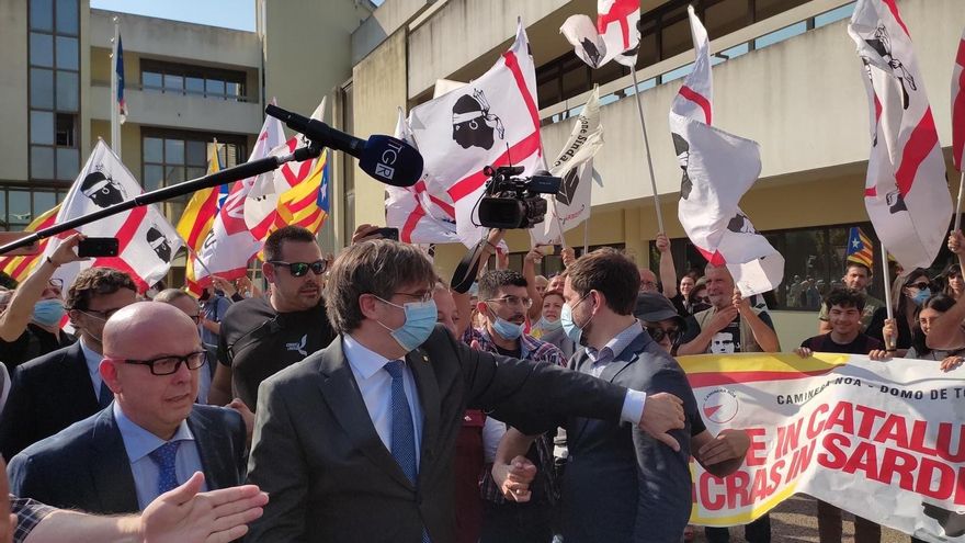 Llarena pide a Italia que detenga también a Comín y Ponsatí tras acompañar a Puigdemont a Cerdeña