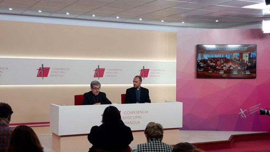 La Iglesia condena por primera vez las "terapias de conversión" a homosexuales tras el escándalo del 'caso Novell'