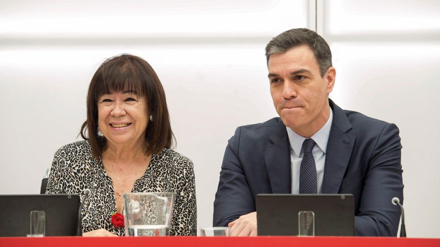 Pedro Sánchez, a los barones críticos que airean las discrepancias: "Tienen mi teléfono"