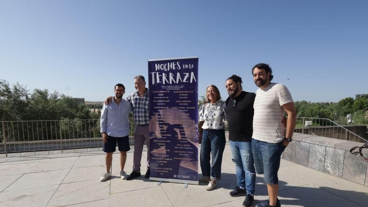 Una avería en el ascensor del CRV obliga a trasladar los conciertos de 'Noches en la Terraza' a la Plaza del Triunfo