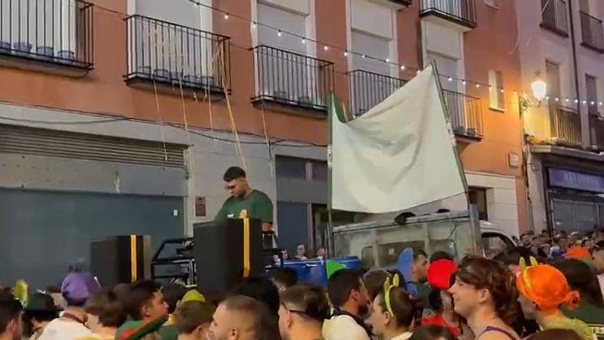 PP y Vox permiten en las Ferias de Guadalajara lo que impidieron el Día del Orgullo: "LGTBIfobia institucionalizada"