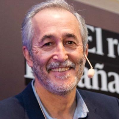 Modera: Gumersindo Lafuente