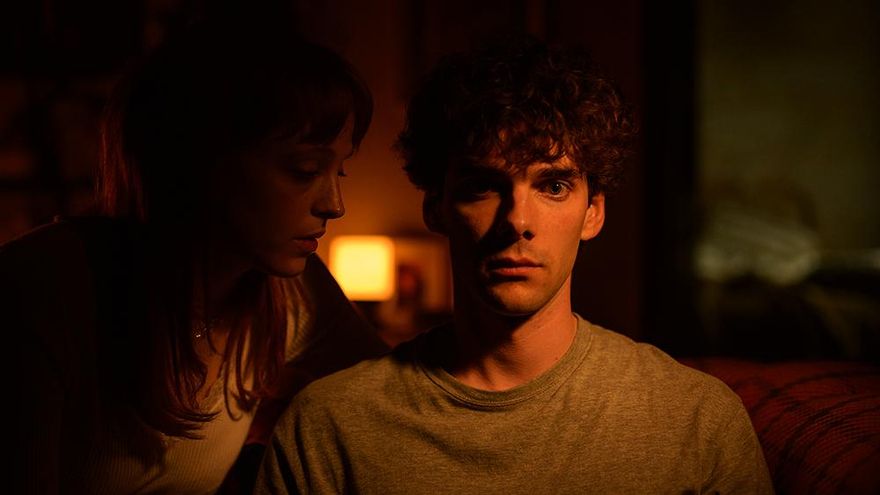 Netflix lanza el primer avance y fija el estreno de 'El Jardinero', serie en la que Álvaro Rico da vida a un asesino por encargo