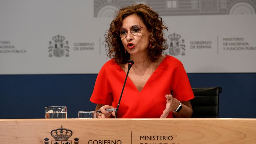 La ministra de Hacienda, María Jesús Montero, en una imagen de archivo. EFE/Víctor Lerena