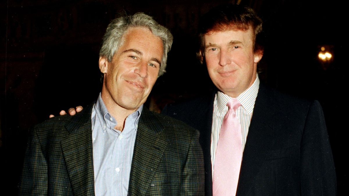 Epstein, el amigo "fantástico" durante 15 años que se ha convertido en una losa de la que Trump no logra desprenderse