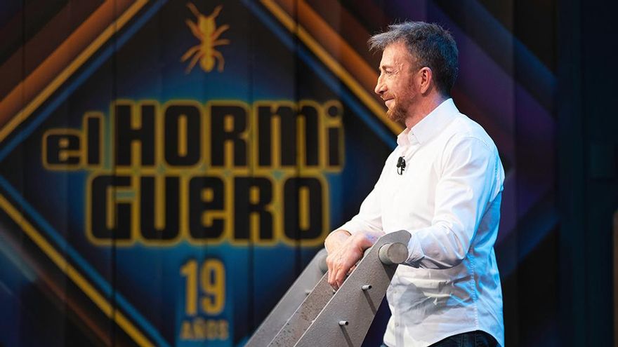 'El Hormiguero' cerró temporada celebrando liderato tras superar su gran reto, y con monólogo de Pablo Motos