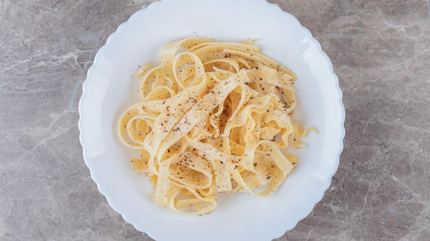 'Cacio e pepe': la receta original del clásico de la pasta romana tan sencilla como sorprendente