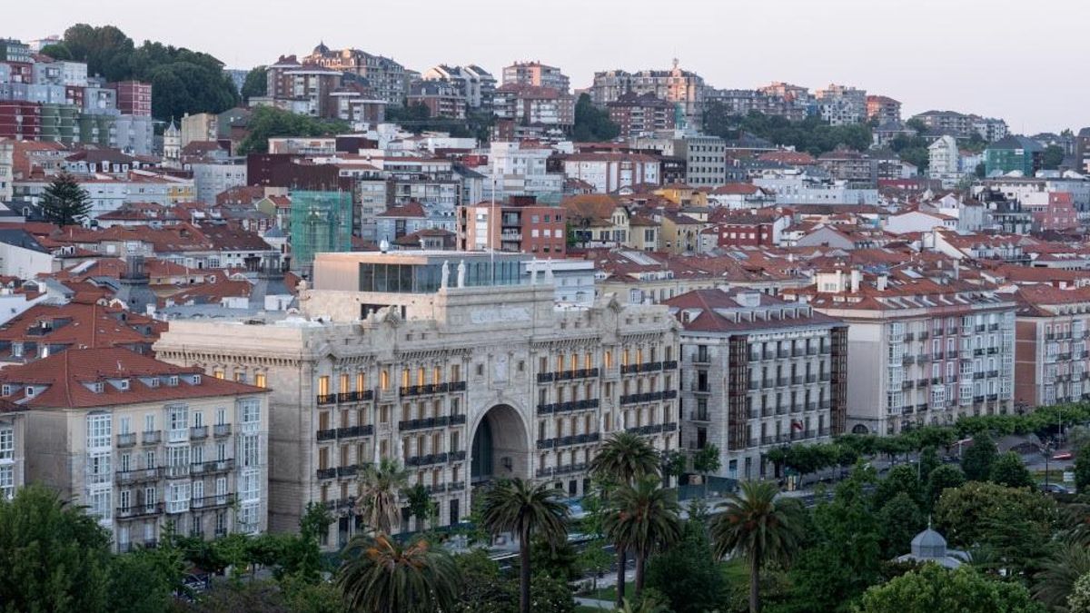 Faro Santander arranca con una fiesta de música, juegos y luz y visita gratuita del 8 al 17 de septiembre