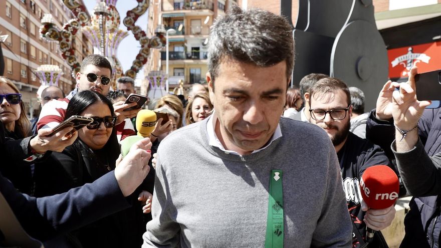 Suspendida la visita de Mazón a Castelló tras ser increpado al grito de "cobarde" y "asesino"