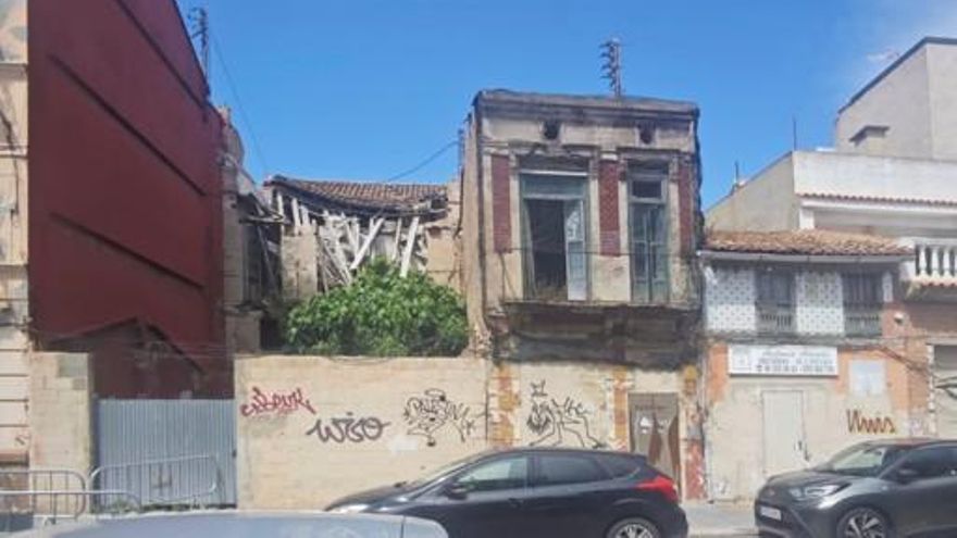 Propiedades municipales en la calle José Benlliure, 177 a 181.