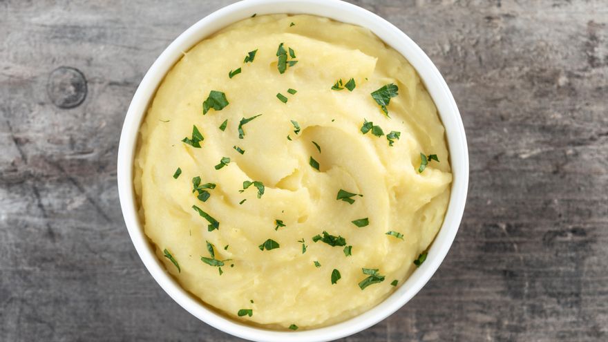 El truco para que el puré de patatas siempre quede cremoso y tres platos perfectos para disfrutarlo