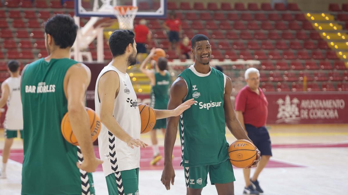 Entrenamiento del Cajasol Coto Córdoba en Vista Alegre