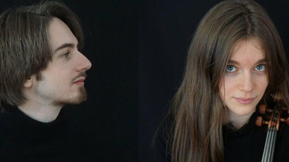 Los músicos Sofía Navarro y Ángel Martín del Burgo.