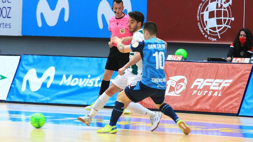 Lucas Perin, en el duelo con el Movistar Inter.