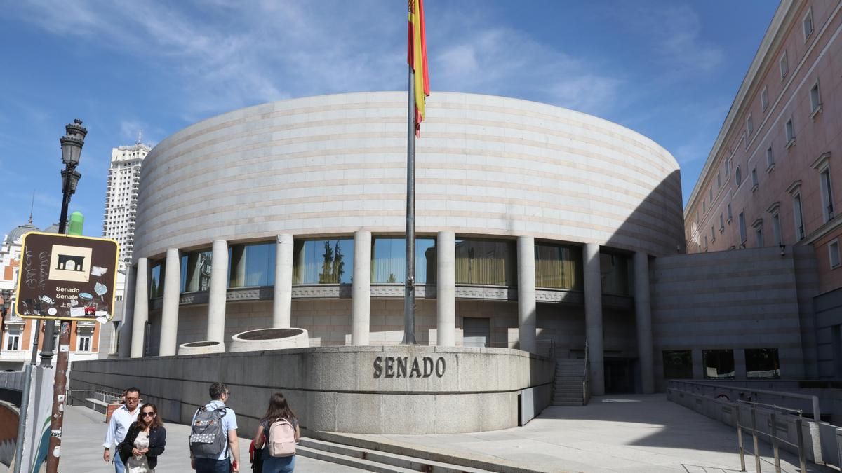 El PSOE de Castilla-La Mancha tiene hasta el 18 de abril para proponer a la persona que sustituirá a Fernández Vaquero como senador autonómico