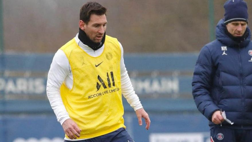 Messi volvió a entrenarse con normalidad en PSG y prepara su regreso después de un mes