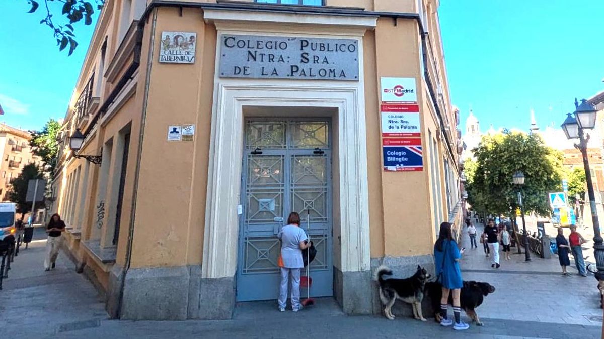 Calor en las aulas del colegio que solo climátizó la garita del conserje: "No hay dinero para poner aire y sí para la F1"