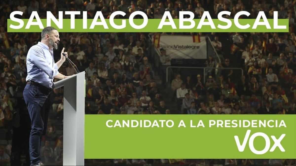 Vox mantiene su multitudinario mitin, aunque acusa al Gobierno de "falta de instrucciones"