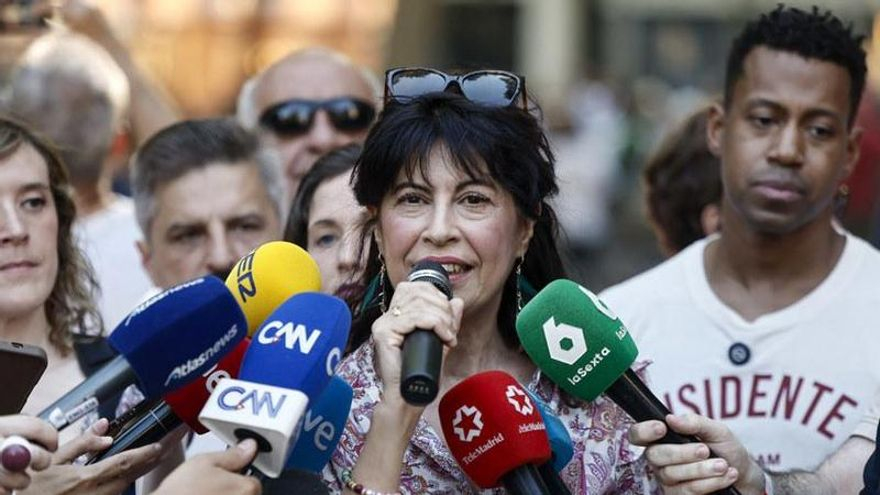 La ministra de Igualdad, Ana Redondo, durante la manifestación del Orgullo 2026