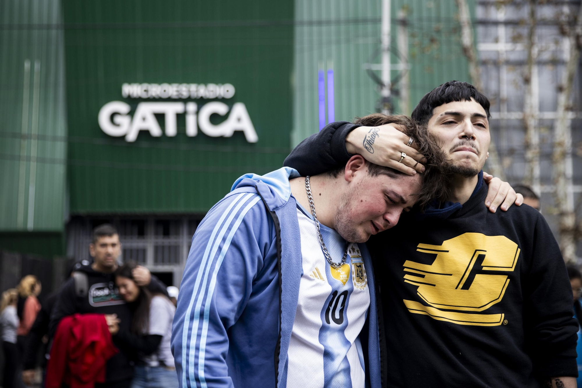Emoción, respeto, homenajes y un eterno "gracias": la despedida al Indio Solari, en fotos