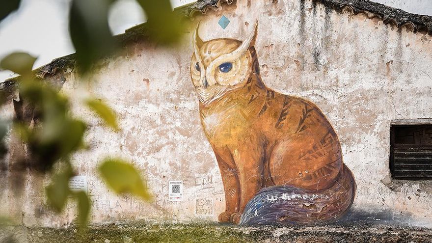 'Nahual', mitad gato, mitad búho.