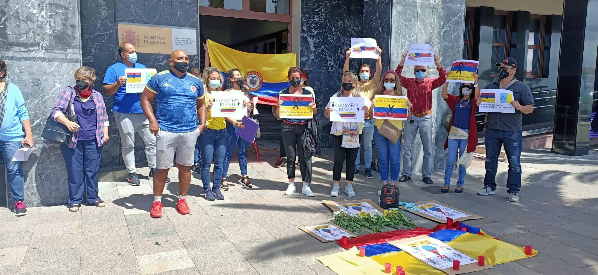 Acto de rechazo a la violación de derechos humanos en Colombia. Foto: LA PALMA AHORA