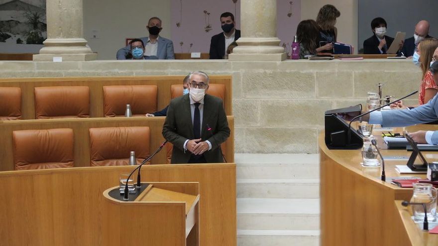 “Los riojanos están pagando un alto precio por la crisis del Gobierno de Andreu"