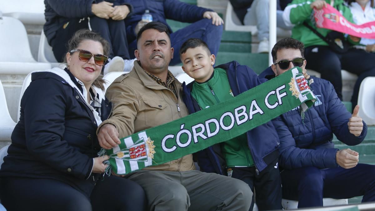 Grada Blanquiverde del Córdoba CF - CD Leganés