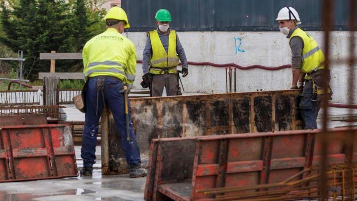 Trabajadores de la construcción.