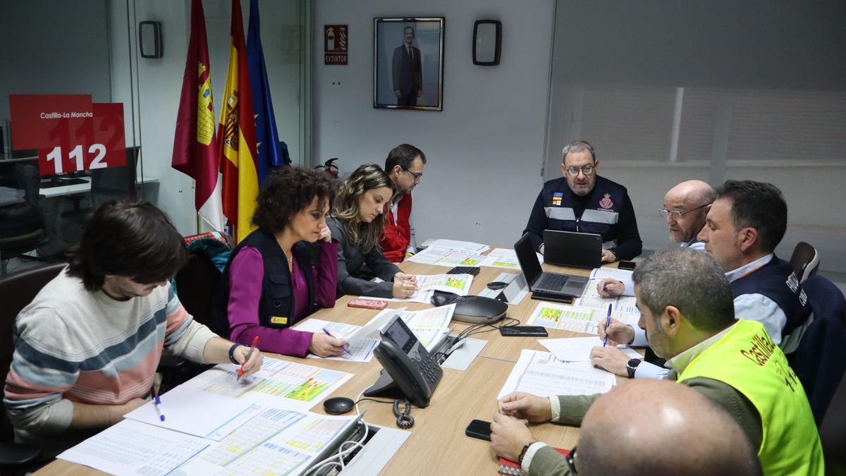 Primera reunión del grupo de trabajo para seguir la evolución de la borrasca Leonardo en Castilla-La Mancha