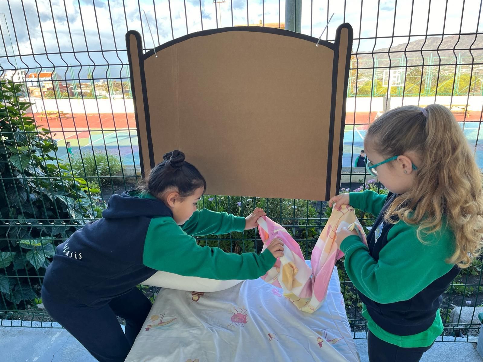 El CEIP Adamancasis de El Paso apuesta por la igualdad en el 8M.