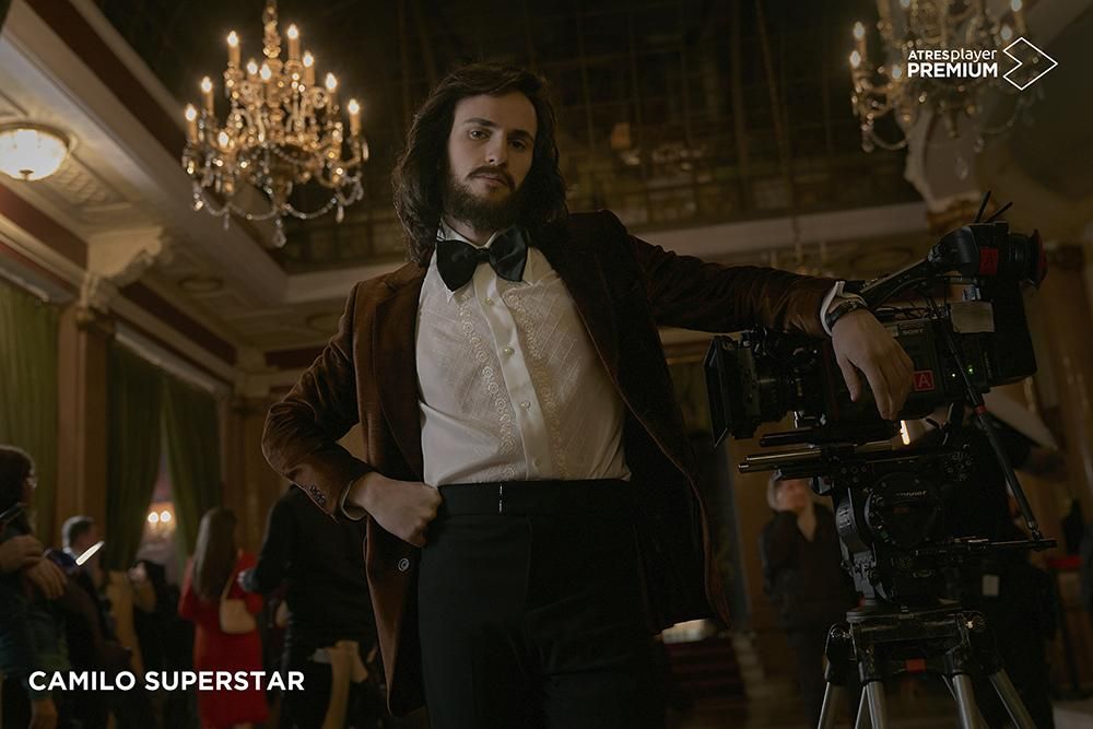 Alejandro Jato es Camilo Sesto en 'Camilo Superstar'